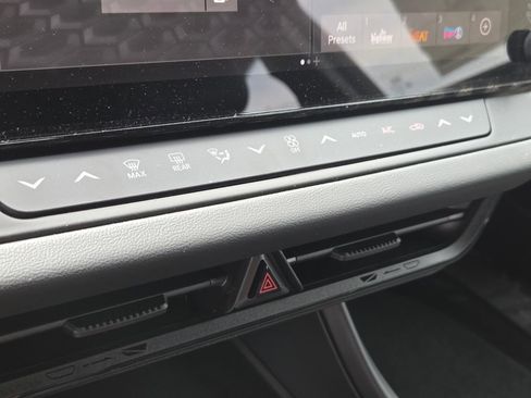 New 2026 Dodge Charger Scat Pack AWD/4WD image 13