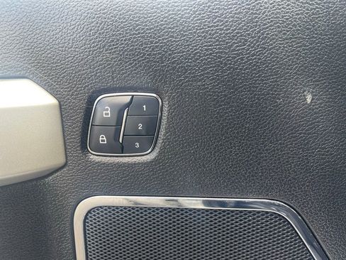 Used 2017 Ford F250 Lariat w/ Chrome Package image 38