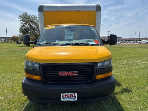 Used 2021 GMC Savana 3500 Extended w/ Power Convenience Package image 12