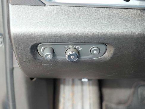 Used 2018 Chevrolet Traverse Premier w/ Driver Confidence II Package image 19