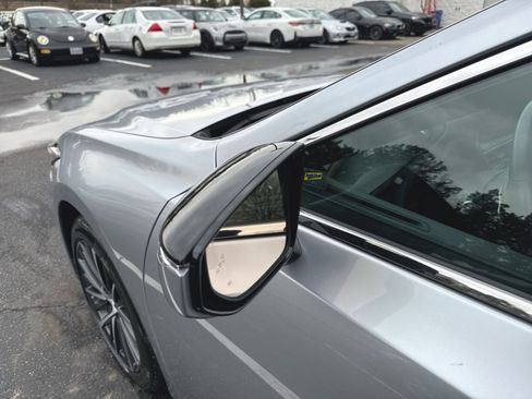 Used 2023 Lexus ES 350 w/ Accessory Package (Z1) image 6