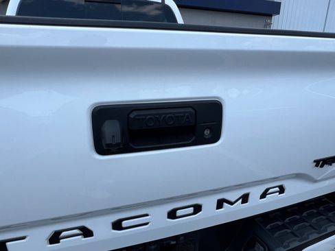Used 2021 Toyota Tacoma TRD Pro AWD/4WD image 26