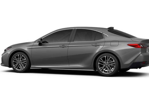 New 2026 Toyota Camry XLE image 5