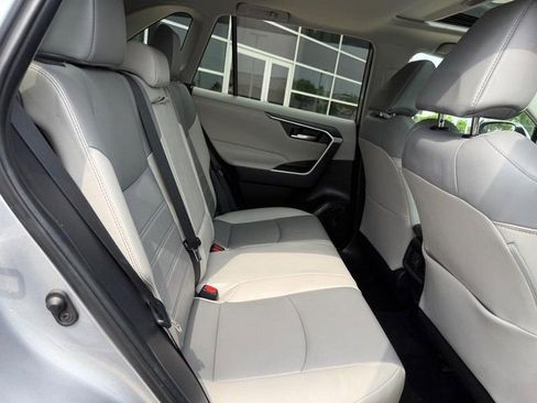 Used 2022 Toyota RAV4 XLE Premium AWD/4WD image 12