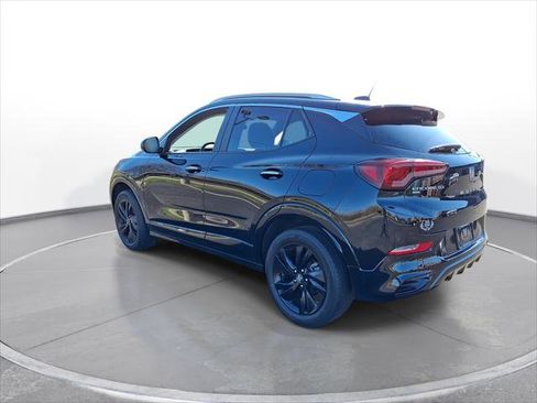 Used 2024 Buick Encore GX Sport Touring image 6