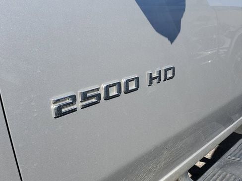 Used 2020 Chevrolet Silverado 2500 Custom w/ Custom Value Package AWD/4WD image 7