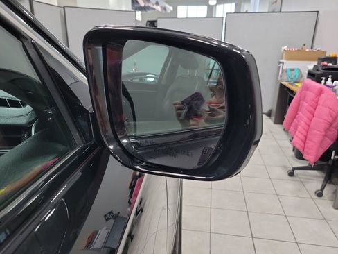 Used 2022 Jeep Grand Cherokee Limited image 24