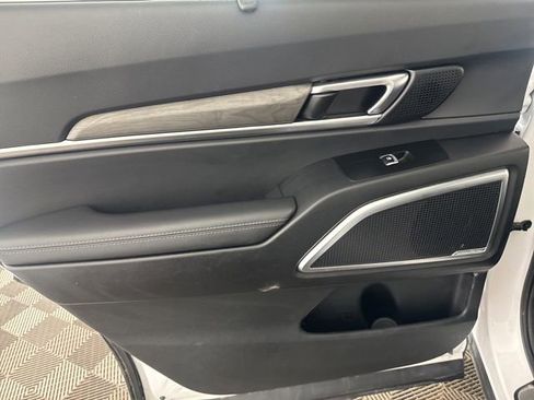 Used 2023 Kia Telluride SX X-Pro image 24