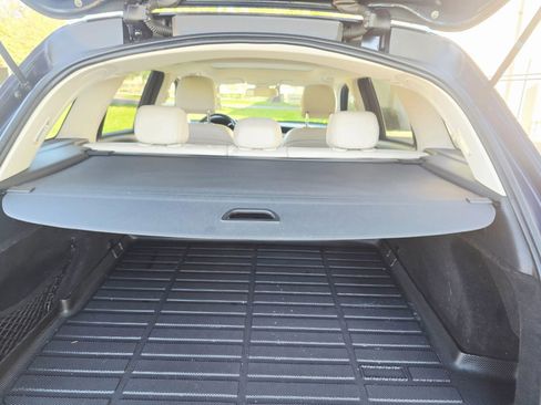 Used 2017 Mercedes-Benz GLC 300 4MATIC image 41