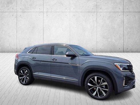 New 2026 Volkswagen Atlas Cross Sport SEL Premium R-Line image 3
