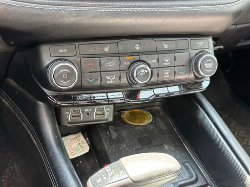 Used 2021 Dodge Durango GT image 11