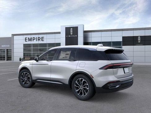 New 2026 Lincoln Nautilus Premier w/ Equipment Group 102A image 4