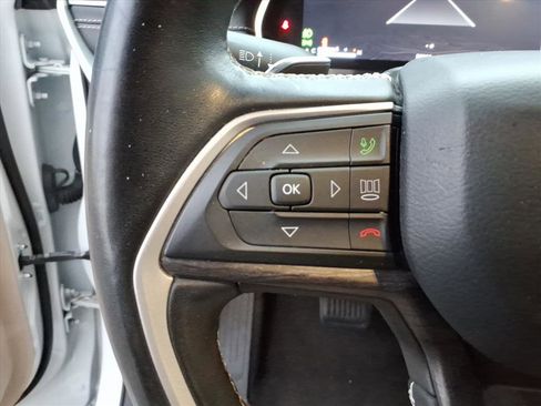 Used 2021 Jeep Grand Cherokee L Limited w/ MOPAR Finishing Package image 19