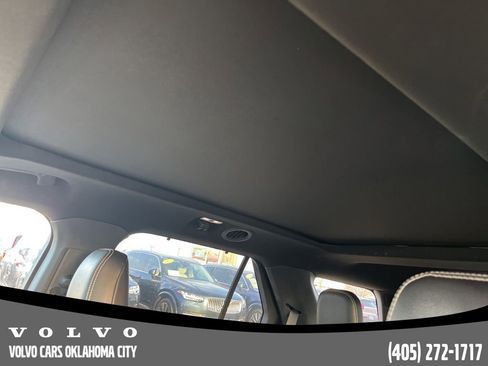 Used 2020 Ford Explorer ST w/ ST Street Pack image 9