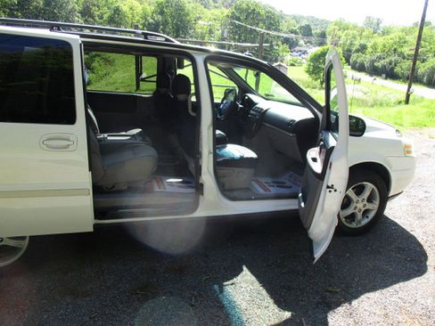 Used 2005 Chevrolet Uplander LS w/ LS Easy Order Package image 12