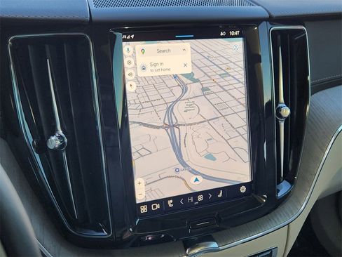 Used 2025 Volvo XC60 T8 Ultra w/ Protection Package Premier image 7