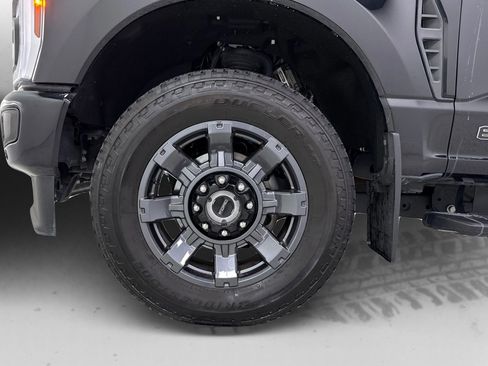 Used 2024 Ford F250 Lariat w/ Lariat Ultimate Package image 23