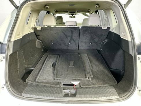 Used 2025 Nissan Rogue SV AWD/4WD image 30