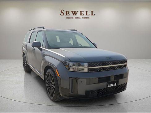 Used 2025 Hyundai Santa Fe Calligraphy image 6