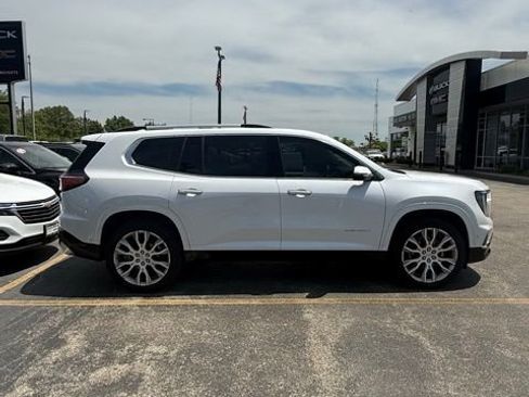 Used 2025 GMC Acadia Denali w/ Super Cruise Package AWD/4WD image 3