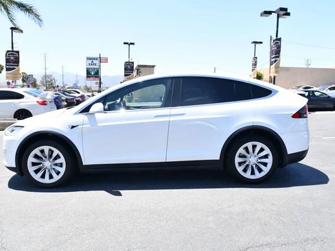 Used 2021 Tesla Model X Long Range AWD/4WD image 4