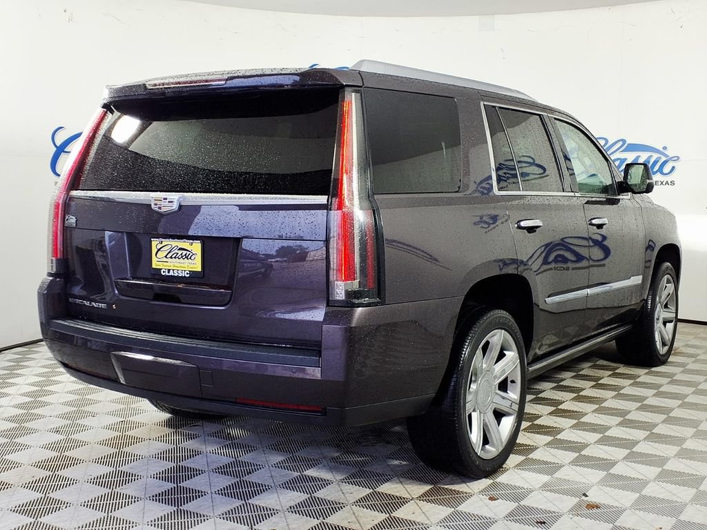 Used 2015 Cadillac Escalade Premium RWD image 6