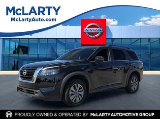 Used 2025 Nissan Pathfinder SV FWD 360° Tour