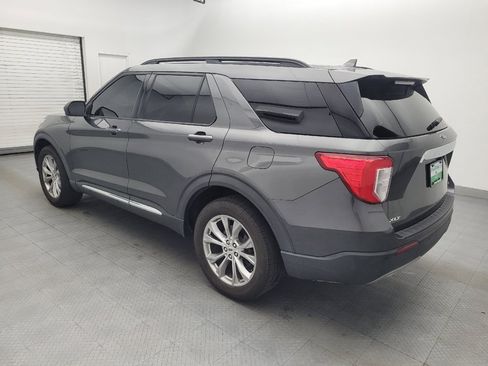 Used 2020 Ford Explorer XLT w/ Equipment Group 202A AWD/4WD image 3