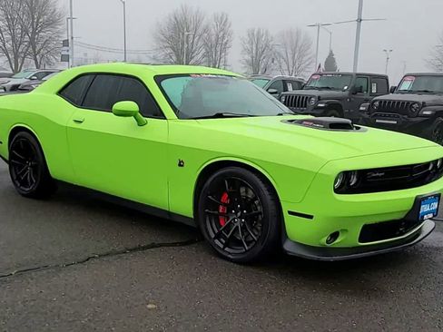 Used 2023 Dodge Challenger R/T Scat Pack w/ Plus Package image 2