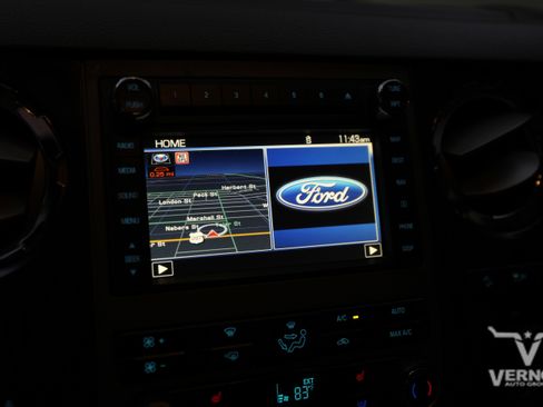 Used 2012 Ford F250 Lariat w/ Lariat Interior Pkg image 27
