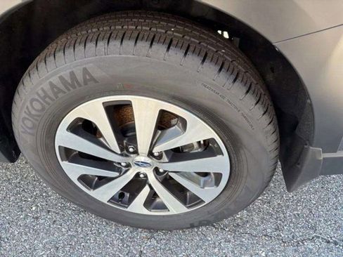 Used 2025 Subaru Outback Premium image 26