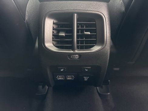 Used 2021 Jeep Cherokee Limited w/ Elite Package image 17