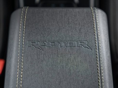 New 2025 Ford Bronco Outer Banks w/ Sasquatch Package image 35