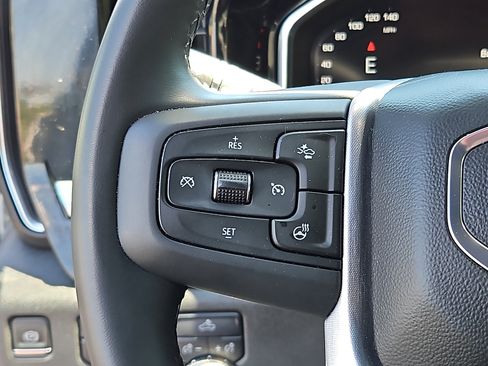 Used 2025 GMC Sierra 1500 Elevation AWD/4WD image 21