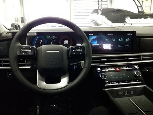 New 2026 Hyundai Santa Fe SE image 4