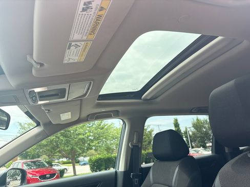 Used 2025 Honda CR-V EX image 15