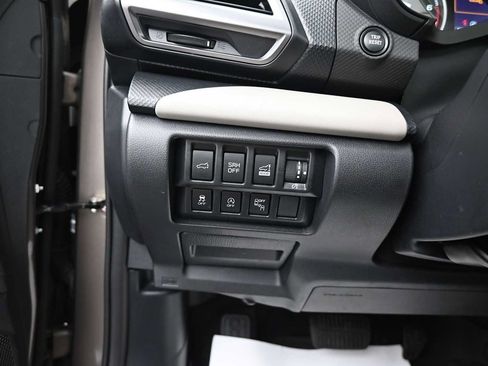 Used 2024 Subaru Forester Limited AWD/4WD image 11