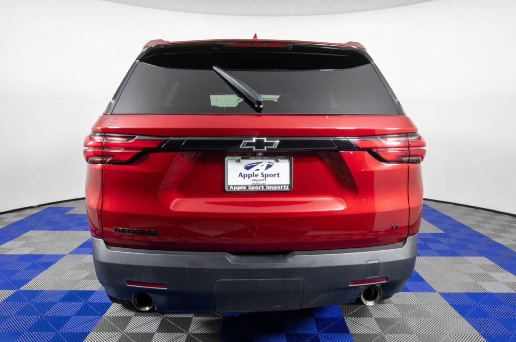 Used 2023 Chevrolet Traverse LT FWD image 6