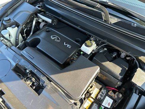Used 2013 INFINITI JX35 AWD w/ Premium Pkg image 17
