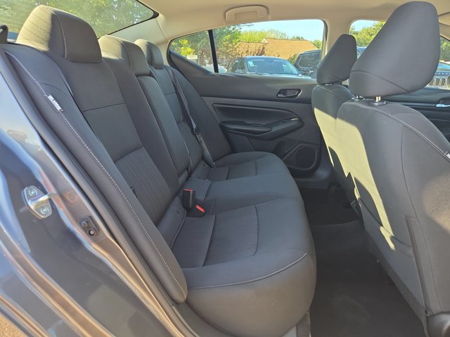 Used 2025 Nissan Altima 2.5 SV AWD/4WD image 23