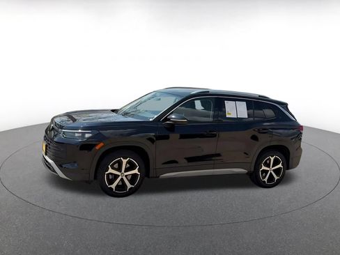 Used 2026 Volkswagen Tiguan SE AWD/4WD image 7