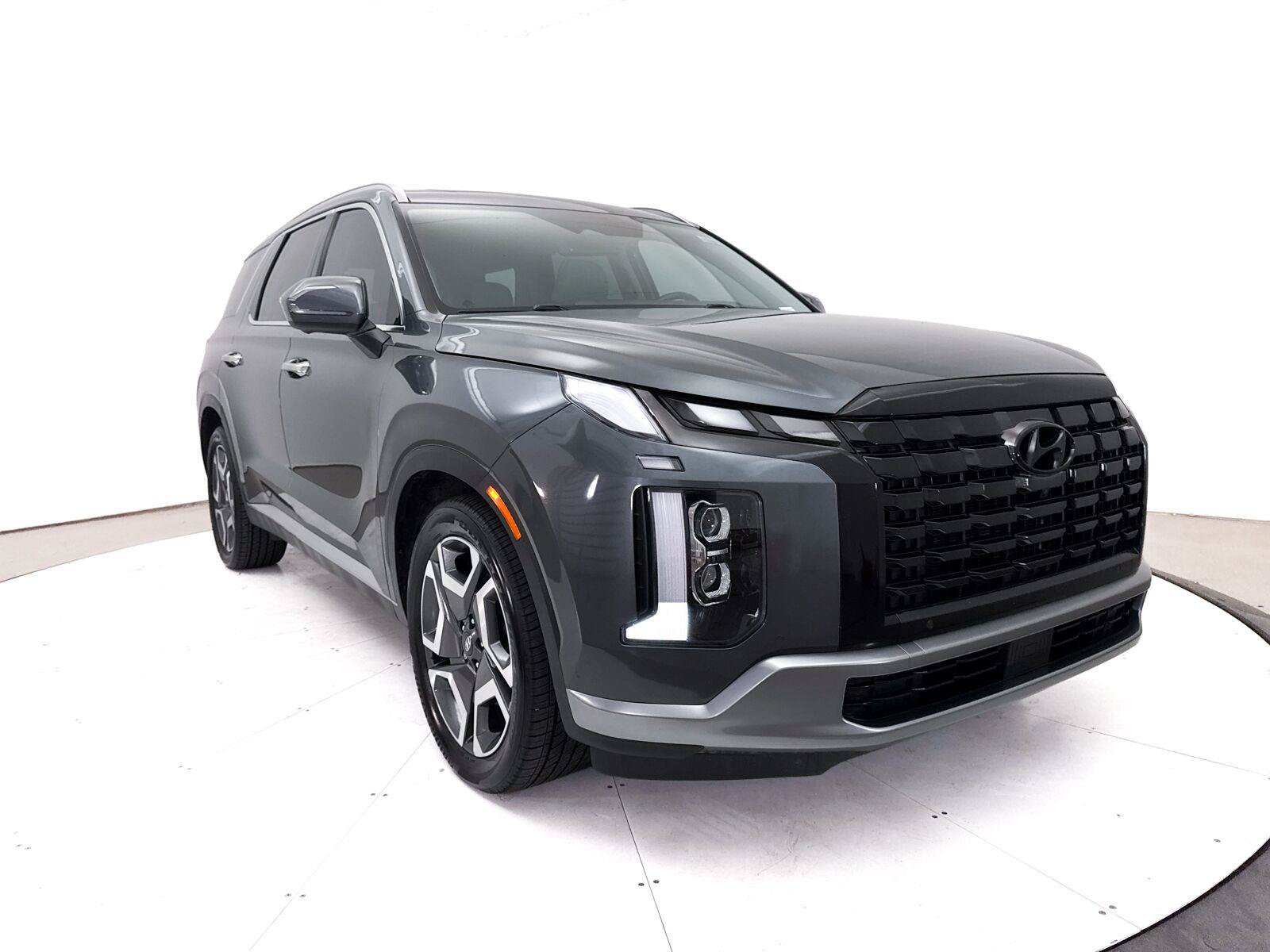 Used 2024 Hyundai Palisade SEL w/ Premium Package FWD image 15