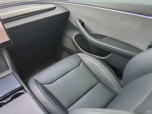 Used 2024 Tesla Model 3 Standard Range RWD image 18