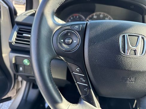 Used 2015 Honda Accord Sport image 23