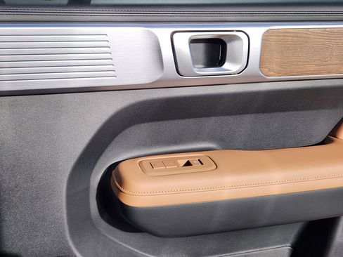 New 2026 Hyundai Santa Fe Calligraphy w/ Tow & Go Package image 13