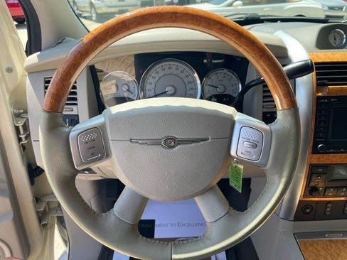 Used 2007 Chrysler Aspen Limited AWD/4WD image 33