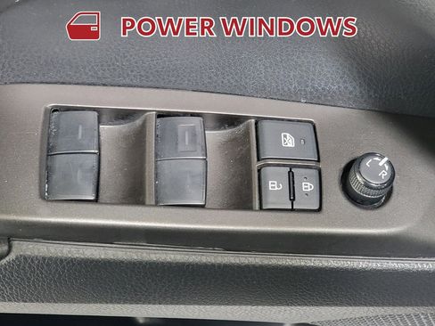 Used 2023 Toyota Camry SE image 22