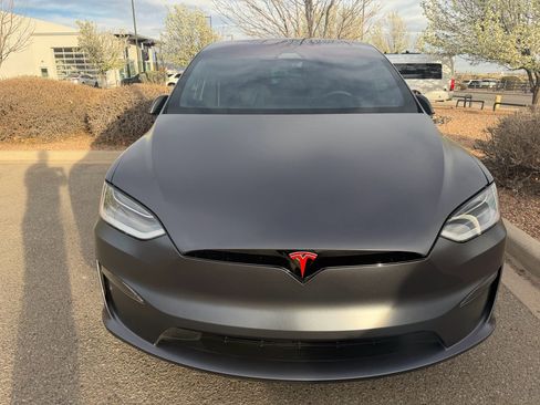 Used 2023 Tesla Model X image 19