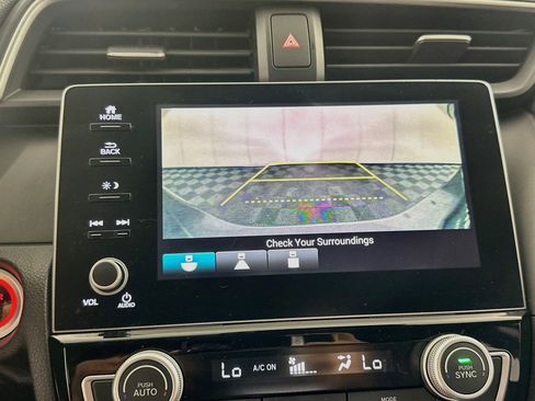 Used 2019 Honda Insight Touring image 22