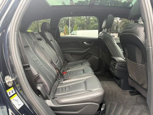 Used 2017 Audi Q7 3.0T Premium AWD/4WD image 19
